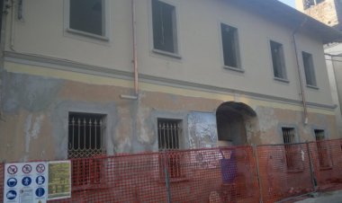 Tinteggiature esterna porzione di casa