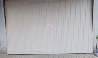 Verniciatura Serrande Garage